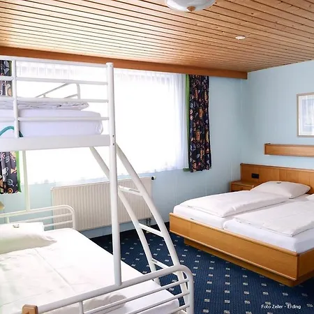 Guest house Die Glaskuppel 3*
